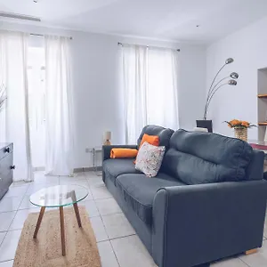 2br In The Zoko Contemporary And Convenient Gibraltar